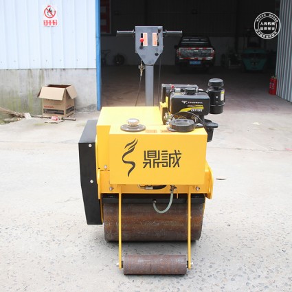 迷你單鋼輪壓路機(jī) 單鋼輪汽油壓路機(jī) 小型震動壓路機(jī)